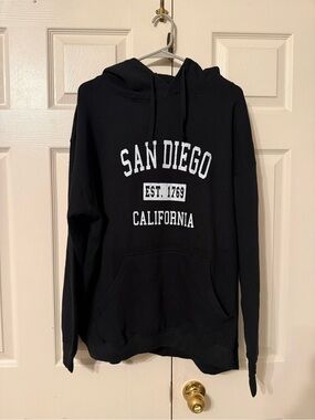 San Diego California Black Crewneck Hoodie Sweatshirt